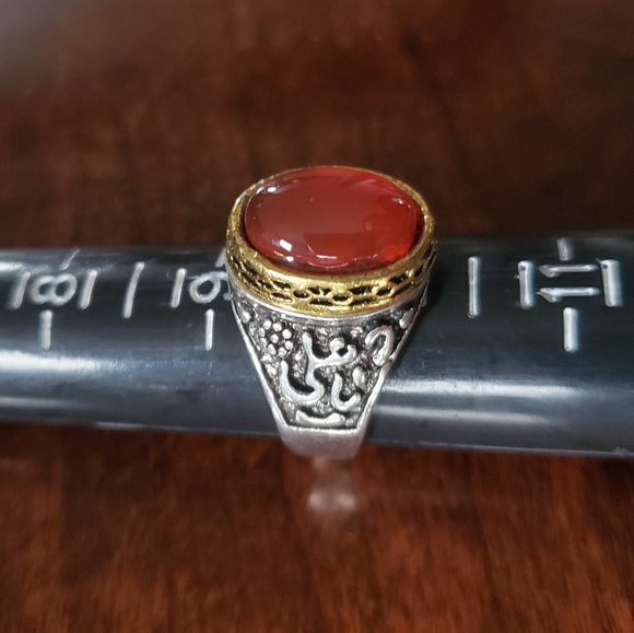 Vintage Silver and Gold and Red Stone Ring (Sz 10) - Picture 3 of 5